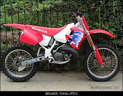 Click image for larger version

Name:	2008_08_22_bikepics-1393665-800.jpg
Views:	195
Size:	103.5 KB
ID:	21455