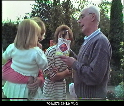 Click image for larger version

Name:	vlcsnap-2014-02-23-12h27m21s76.png
Views:	1586
Size:	933.8 KB
ID:	23720