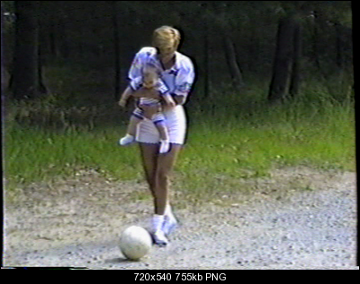 Click image for larger version

Name:	vlcsnap-2010-08-07-15h17m53s218.png
Views:	1151
Size:	755.2 KB
ID:	2978