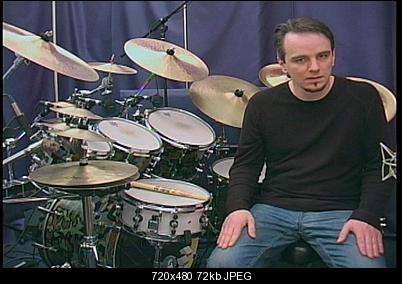 Click image for larger version

Name:	GH2006 A VTS_02_1 extrait.demuxed.m2v.jpg
Views:	1678
Size:	71.8 KB
ID:	34064