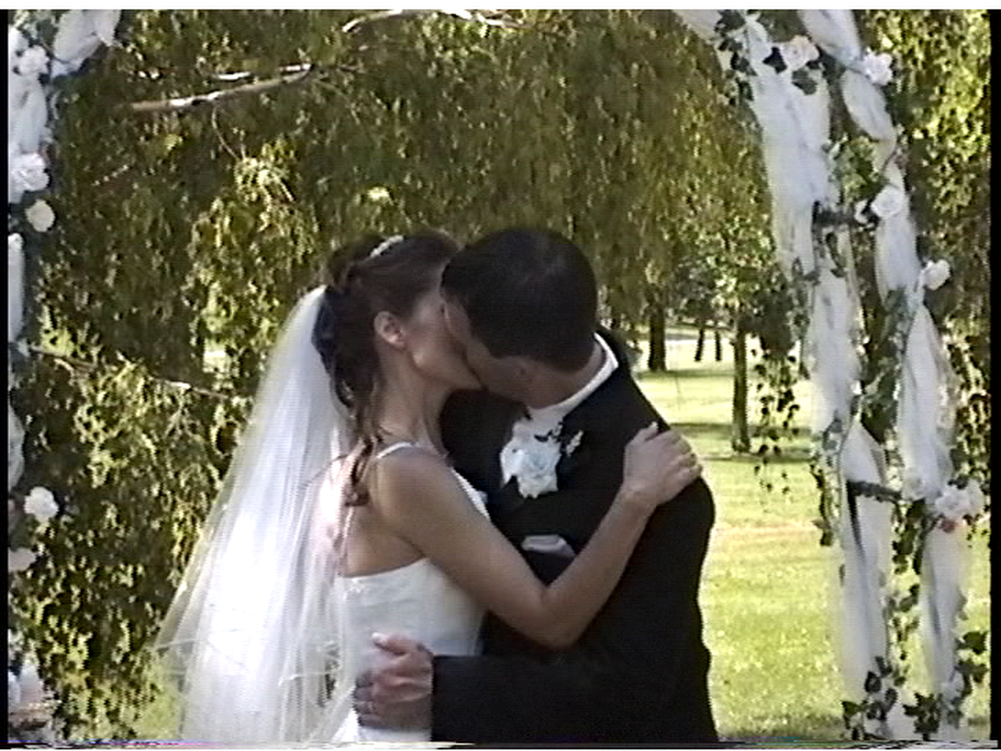 Click image for larger version

Name:	Wedding P - 13-30 - WinDV L.png
Views:	9813
Size:	1.95 MB
ID:	35575