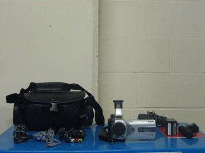 Name:  sonyhandycam1.jpg
Views: 225
Size:  11.1 KB