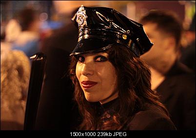 Click image for larger version

Name:	WHoll Carnaval.jpg
Views:	68
Size:	238.5 KB
ID:	9465