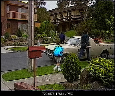 Click image for larger version

Name:	ramsay st se800 neatvidR1.jpg
Views:	819
Size:	175.5 KB
ID:	9800